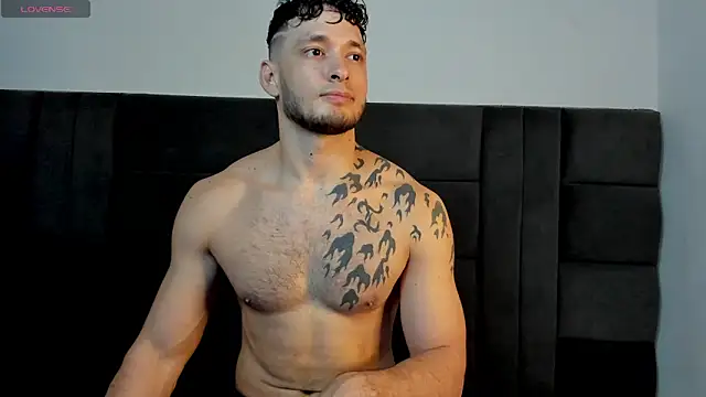 Snapshot of alejandro__2 chatting on May 12, 6:25 pm alejandro 2 online show from May 12, 6:25 pm
