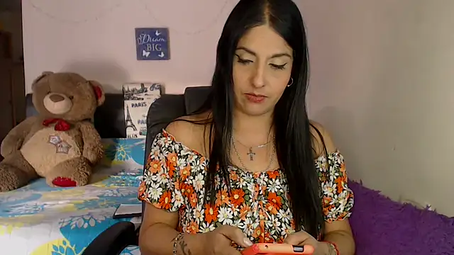 Snapshot of sahtlove1 chatting on November 6, 10:03 pm sahtlove1 online show from November 6, 10:03 pm