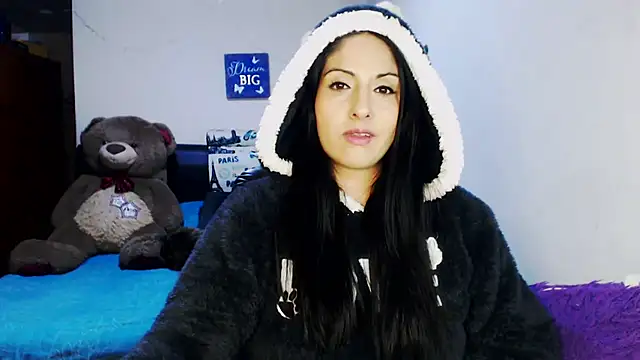 Snapshot of sahtlove1 chatting on November 19, 1:27 am sahtlove1 online show from November 19, 1:27 am