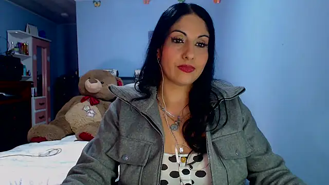 sahtlove1 online show from May 5, 3:59 pm