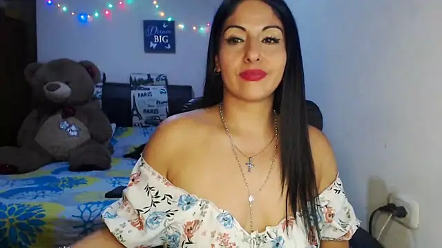 Snapshot of sahtlove1 chatting on November 9, 3:21 am sahtlove1 online show from November 9, 3:21 am