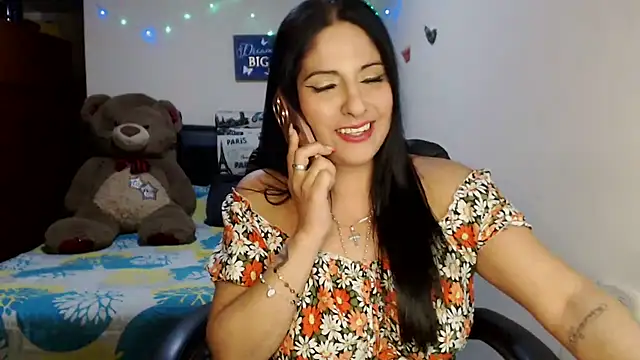 Snapshot of sahtlove1 chatting on November 12, 12:04 am sahtlove1 online show from November 12, 12:04 am