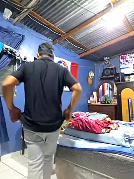 Eumanzor online show from February 3, 2:00 am