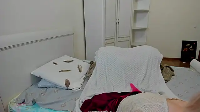 Snapshot of aminalive chatting on November 28, 6:19 pm aminalive online show from November 28, 6:19 pm