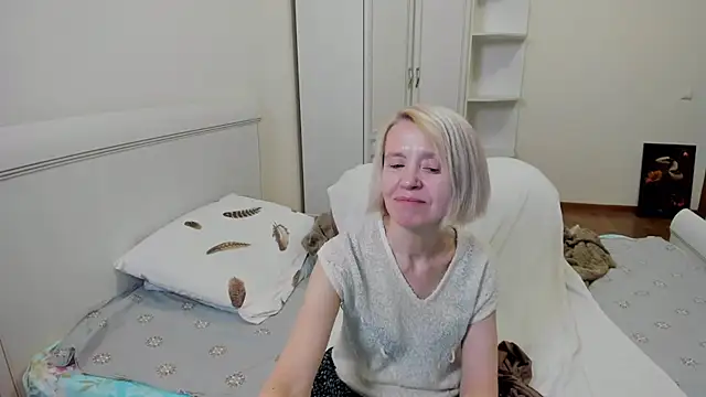 Snapshot of aminalive chatting on November 27, 8:09 pm aminalive online show from November 27, 8:09 pm