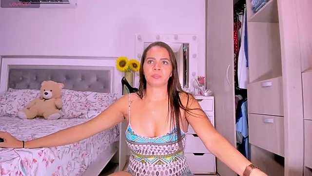 sharonDulce online show from November 28, 1:28 am