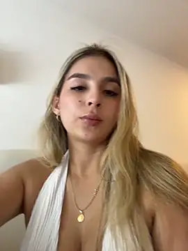 oriana zoeee online show from May 30, 12:17 am