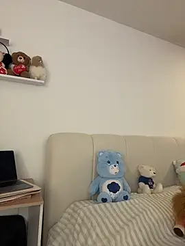 oriana zoeee online show from April 23, 12:17 am