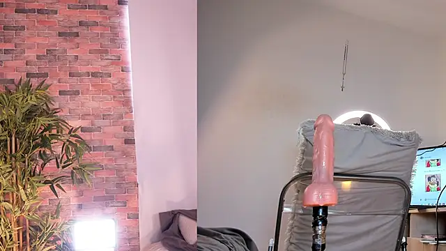 Lucy fit online show from February 26, 3:54 pm