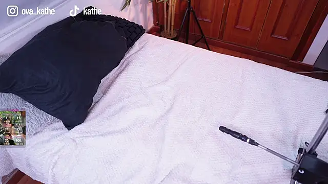 Lucy fit online show from November 12, 11:03 am