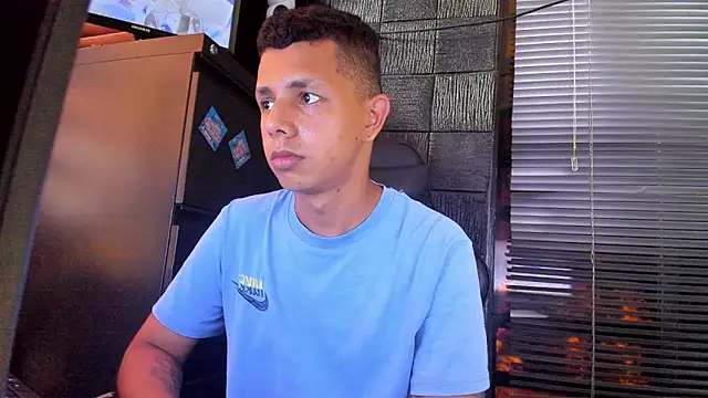 boy bigcock24cm online show from May 24, 3:34 pm