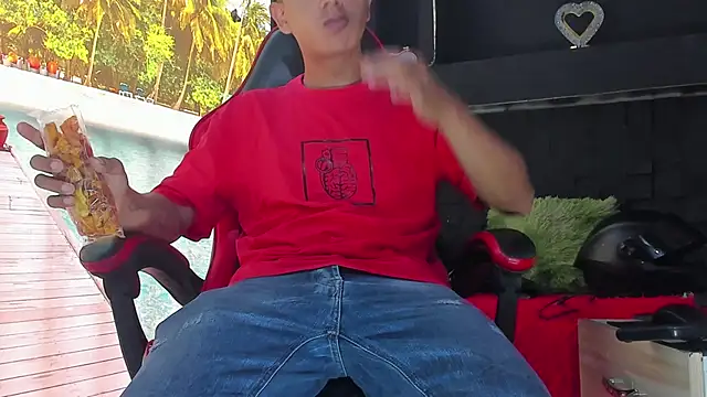 boy bigcock24cm online show from May 27, 12:34 pm