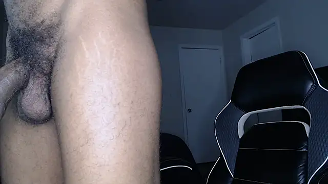 Snapshot of ChrisVacher chatting on October 7, 12:33 am ChrisVacher online show from October 7, 12:33 am