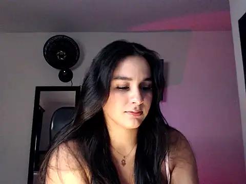 Mavie roses online show from October 29, 12:31 am