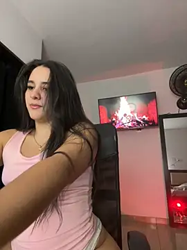 Mavie roses online show from November 15, 1:53 am