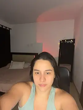 Mavie roses online show from December 4, 12:42 am