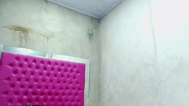 nataly sex  online show from March 17, 11:35 pm