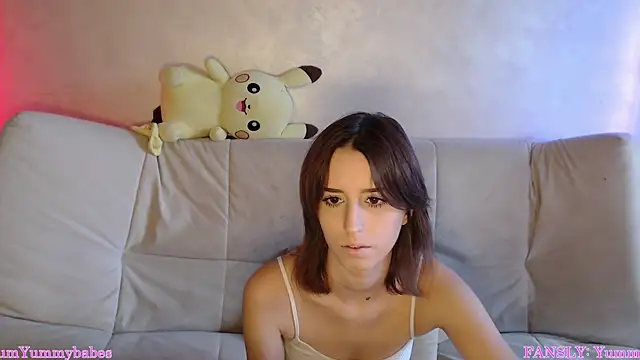 -Yummybabes- online show from October 9, 1:55 pm