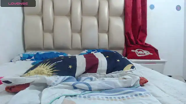 AmmyCollins online show from April 2, 2:30 am