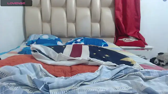 AmmyCollins online show from April 15, 3:45 am