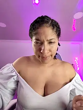 DannaBerry online show from November 3, 3:48 pm