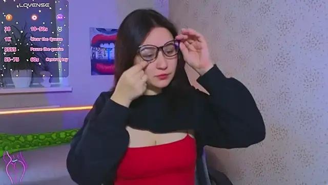 EsterLogan online show from November 1, 9:47 am