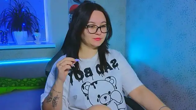 EsterLogan online show from November 18, 9:12 am