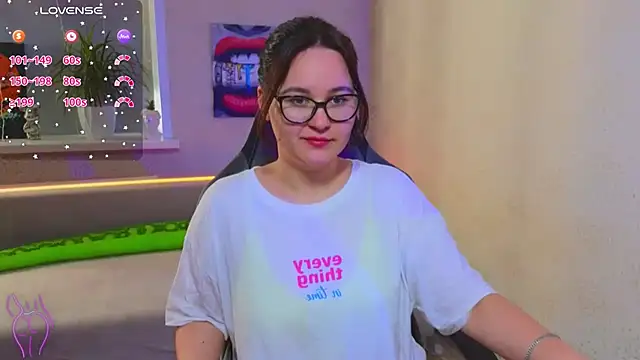 EsterLogan online show from September 13, 1:11 pm