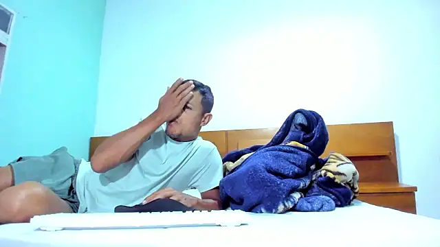 Maik James online show from October 18, 8:49 am