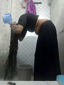 Snapshot of Your_chahat chatting on January 8, 4:02 am Your chahat online show from January 8, 4:02 am