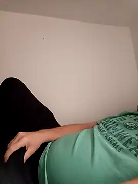 ScalicHat69 online show from April 13, 5:17 pm