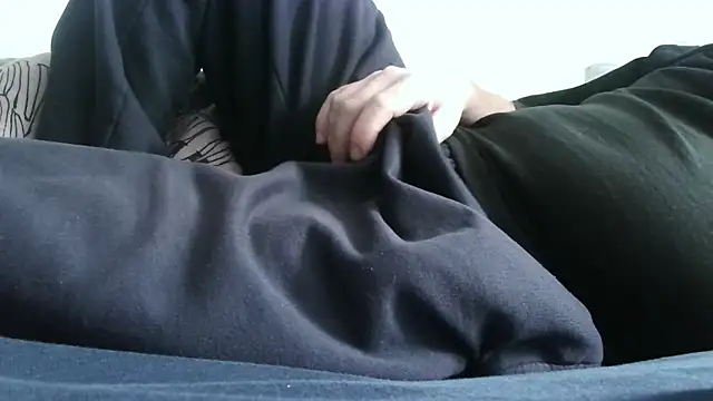 ScalicHat69 online show from January 9, 2:02 pm