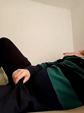 ScalicHat69 online show from November 18, 8:28 am