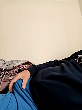 ScalicHat69 online show from October 1, 7:13 am