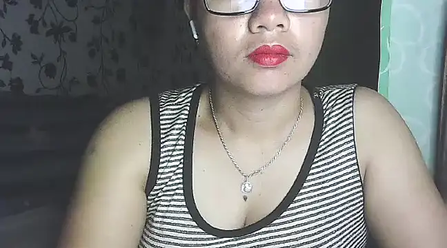 lovely samxxx24 online show from February 25, 7:06 pm