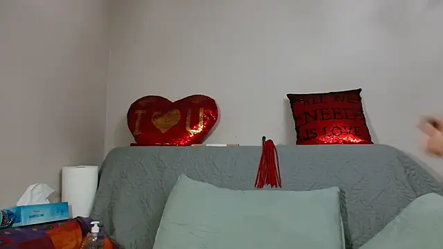 x  KHALEESI  x online show from November 2, 8:36 pm