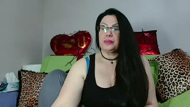 x  KHALEESI  x online show from February 16, 12:41 am