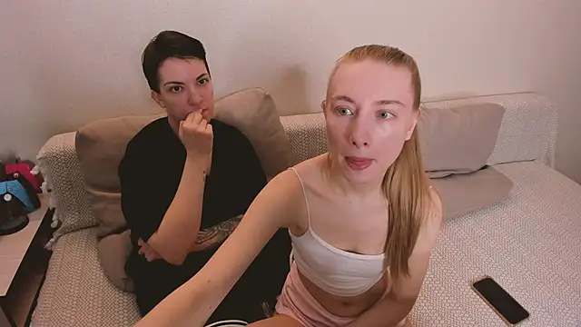 secret dreams   online show from March 24, 7:14 pm