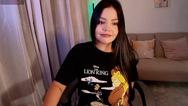 Snapshot of NinaMichelle chatting on November 27, 11:27 pm NinaMichelle online show from November 27, 11:27 pm