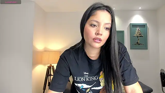 NinaMichelle online show from March 9, 6:33 pm