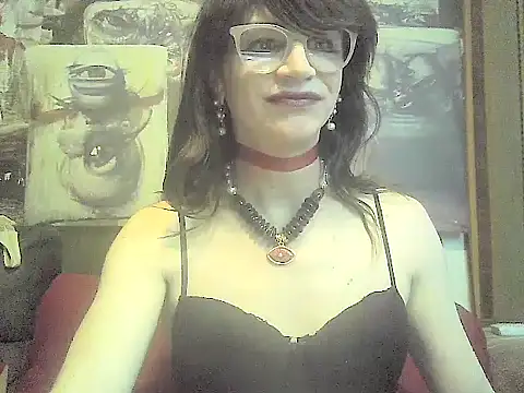 Snapshot of TheBlackWtch chatting on June 28, 9:32 pm TheBlackWtch online show from June 28, 9:32 pm