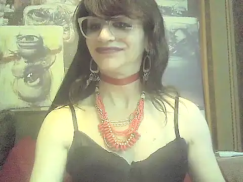 Snapshot of TheBlackWtch chatting on June 21, 9:26 am TheBlackWtch online show from June 21, 9:26 am