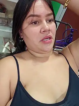 sweet lucia online show from March 27, 2:07 pm