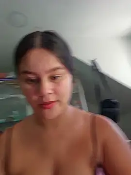 sweet lucia online show from January 17, 3:04 pm