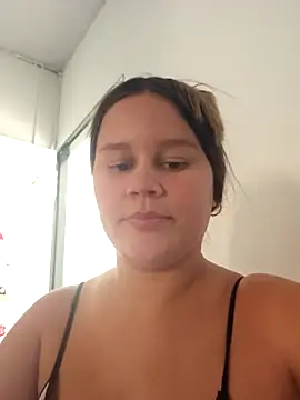 sweet lucia online show from November 2, 3:17 pm