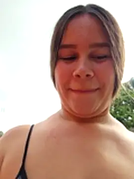 sweet lucia online show from March 5, 8:16 pm