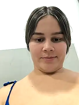 sweet lucia online show from January 17, 1:04 am