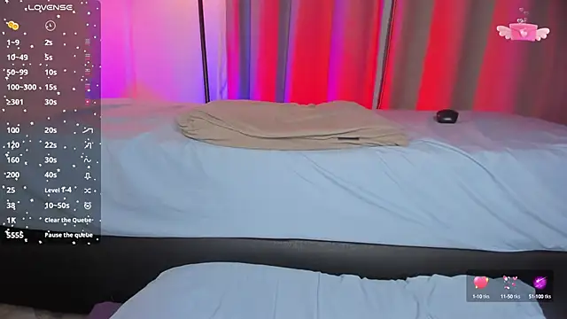hot booty  online show from September 18, 10:57 pm