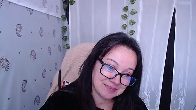 Snapshot of Sonialorens_ chatting on February 15, 6:01 pm Sonialorens online show from February 15, 6:01 pm