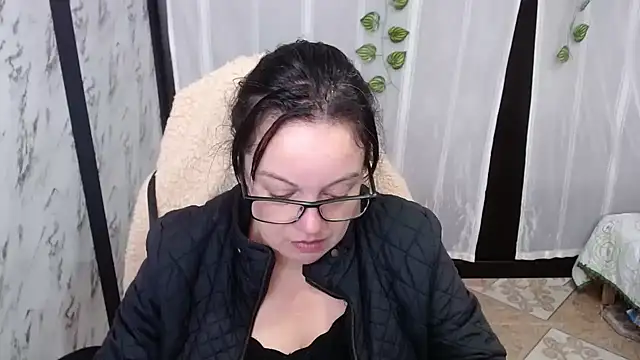 Snapshot of Sonialorens_ chatting on March 13, 3:06 pm Sonialorens online show from March 13, 3:06 pm